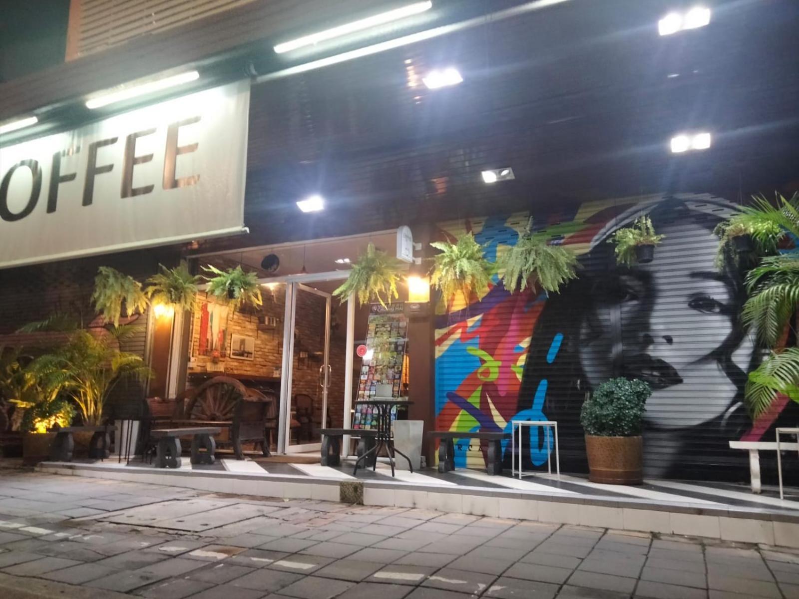 Chaiyee Coffee Chiang Mai Exteriör bild